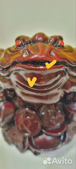 Денежная жаба с монетой фен-шуй