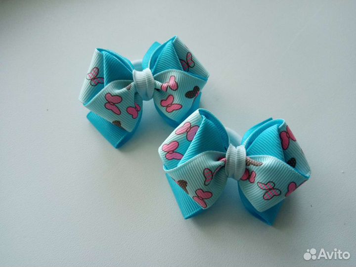 Бантики и заколочки ручной работы