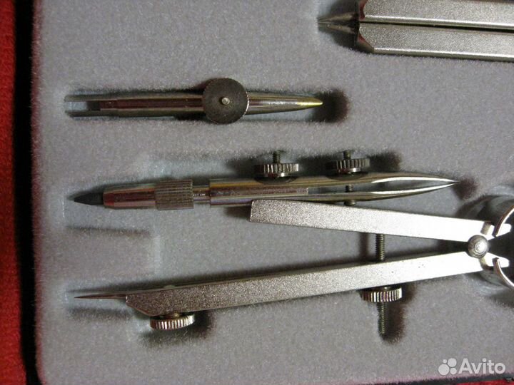 Готовальня rotring R 529 004