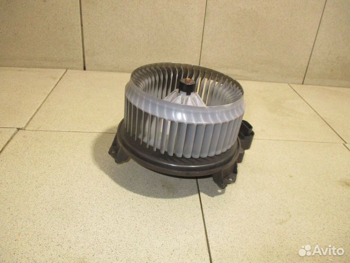 Моторчик печки Toyota Land Cruiser Prado 150