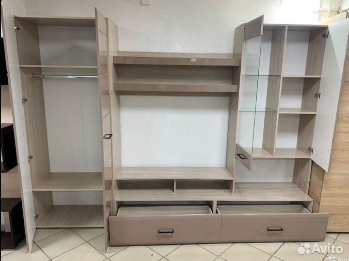 Стенка в гостиную Ненси (ясень-капучино)