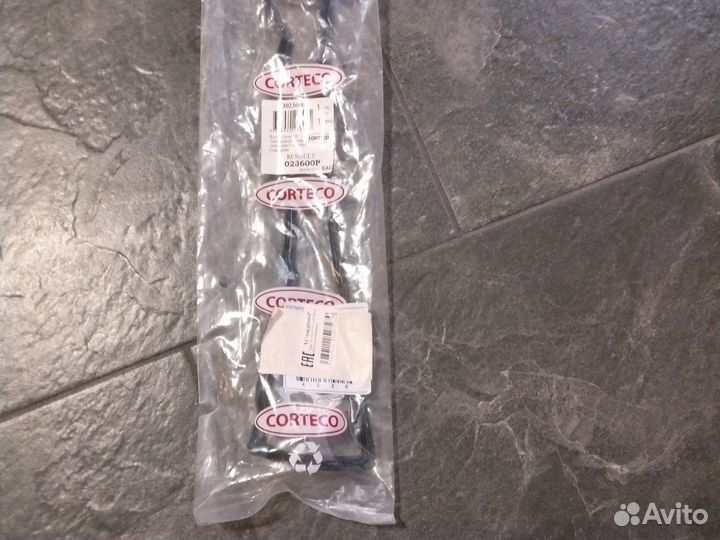 Прокладка под крышку клапанов на рено лагуну 1