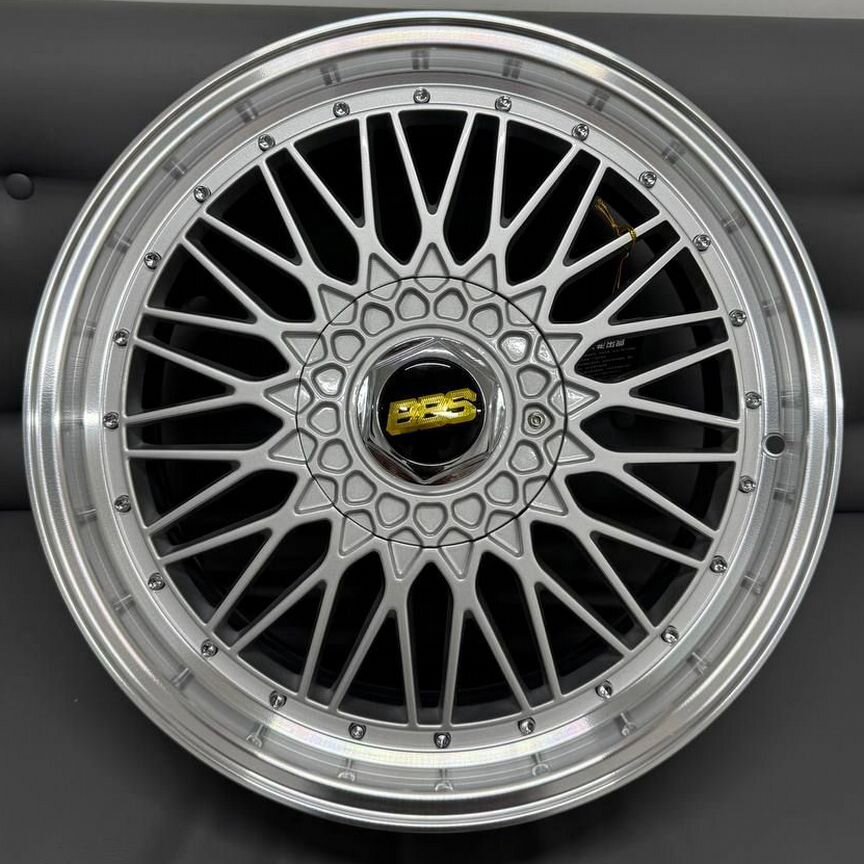 Литые диски Blitz 8×R18 5×105
