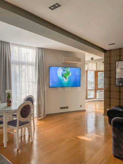 2-к. квартира, 57 м², 4/7 эт.