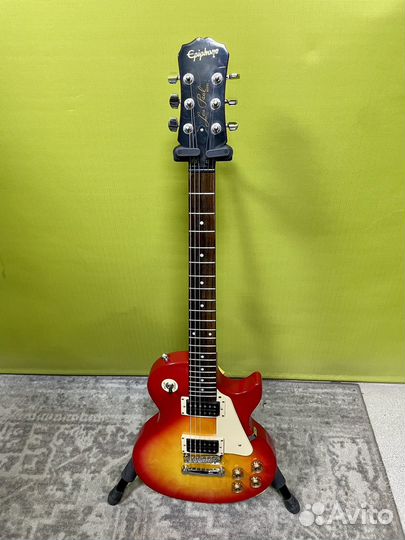 Электрогитара Epiphone с комбиком Line6