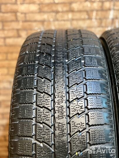 Toyo Observe GSi-5 235/55 R20