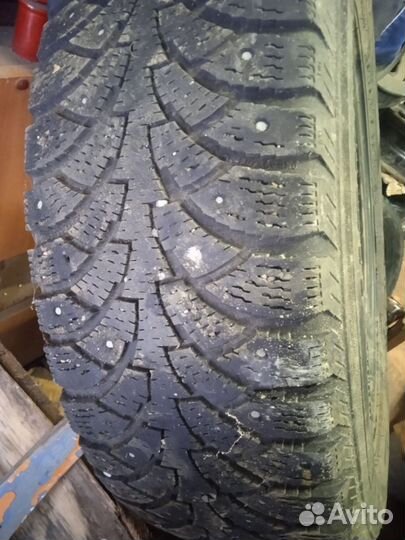 Nokian Tyres Hakkapeliitta 4 185/65 R15