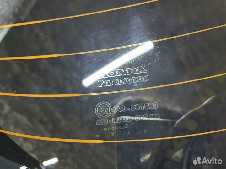 Стекло двери багажника Honda Civic 5D Цивик