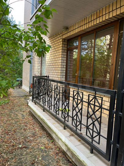 2-к. квартира, 75 м², 1/5 эт.