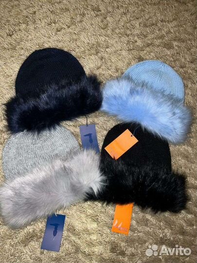 Шапка trussardi оригинал