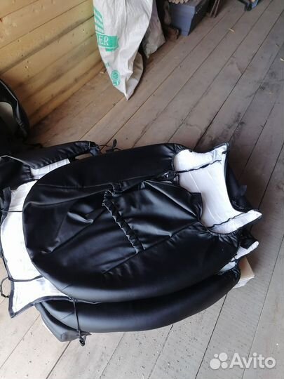 Чехлы из экокожи