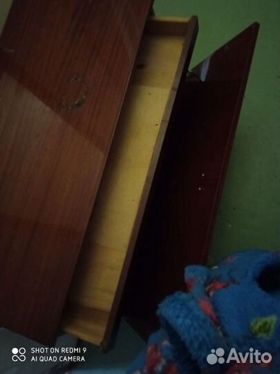 Тумба шкаф с зеркалом в прихожую