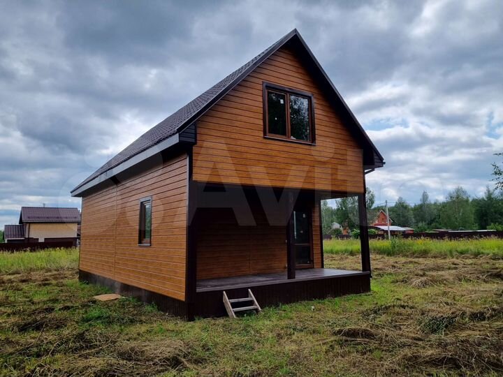 Дом 130 м² на участке 8 сот.