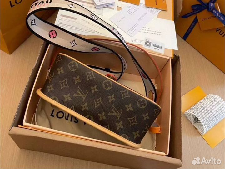 Сумка Louis vuitton кросс боди