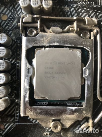 Материнская плата с процессором g4560