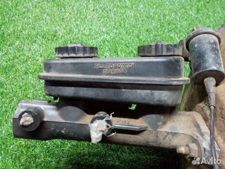 Бачок главного тормозного цилиндра Chrysler