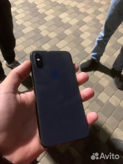 iPhone X, 64 ГБ