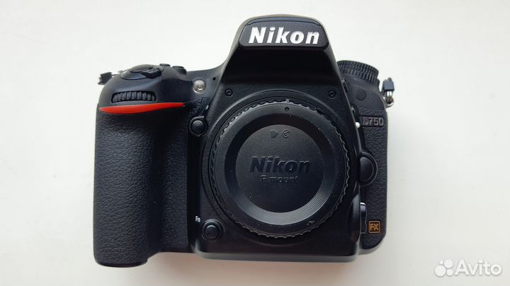 Nikon D750 body или Nikon 24-120mm f/4G ED VR KIT