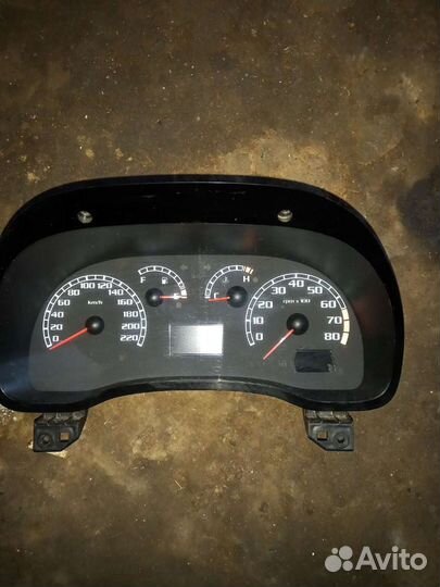 Щиток приборов Fiat Albea