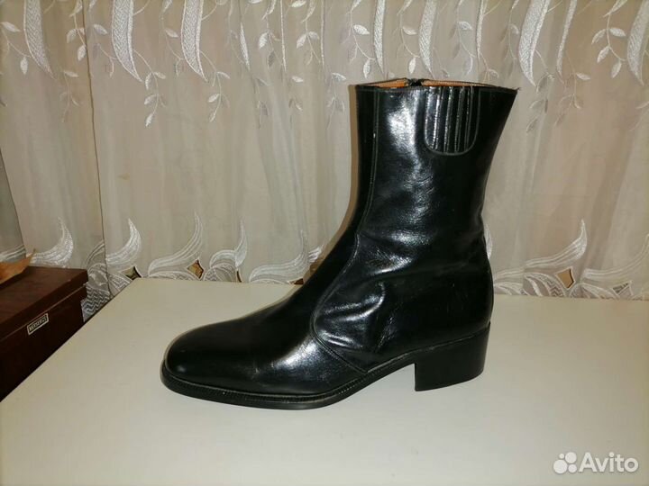 Ботинки кожаные женские