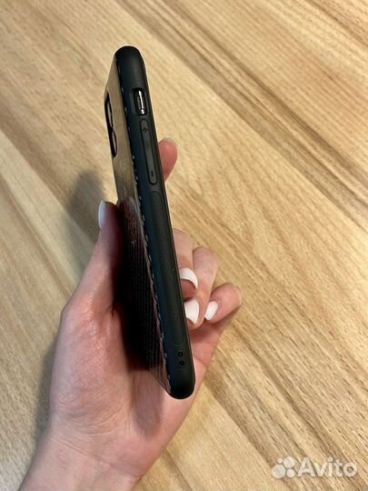 Чехол на iPhone 11 pro карбоновый