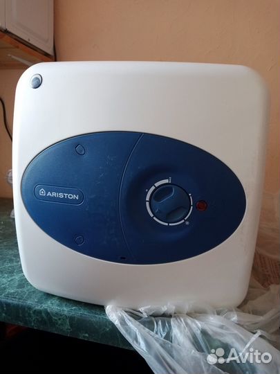 Водонагреватель Ariston TI-shape 15 UR EE