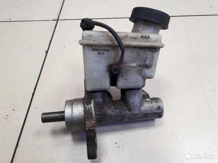 Главный тормозной цилиндр