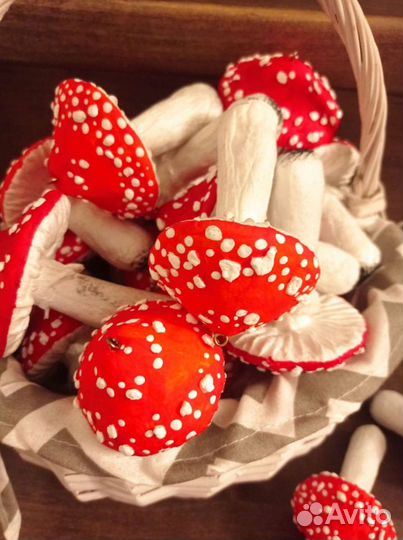 Ёлочные игрушки. Грибы