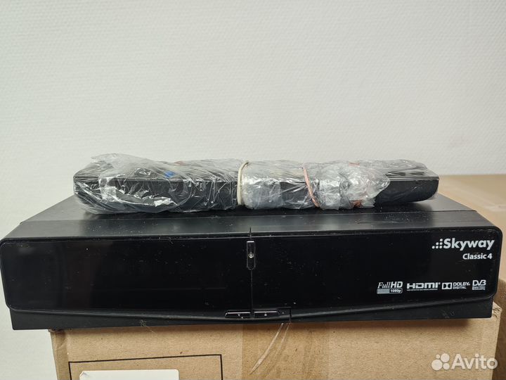 Спутниковый ресивер Skyway Classic 4