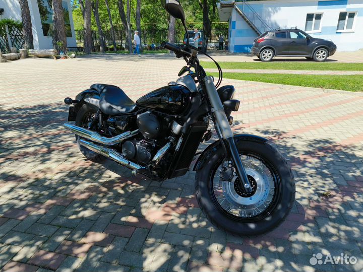 Honda Shadow Phantom VT750