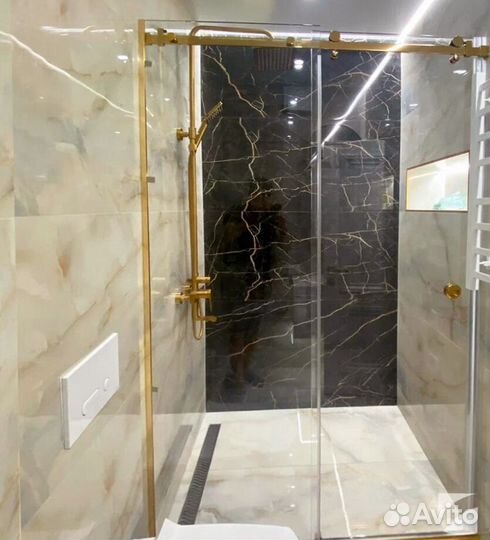 Перегородки из стекла в ванную под ключ