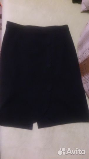 Практичные и стильные черные юбки