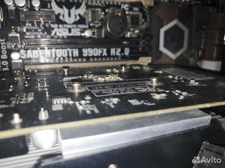 Asus sabertooth 990fx r2.0