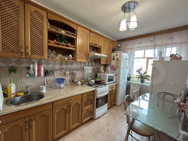 3-к. квартира, 65 м², 5/9 эт.