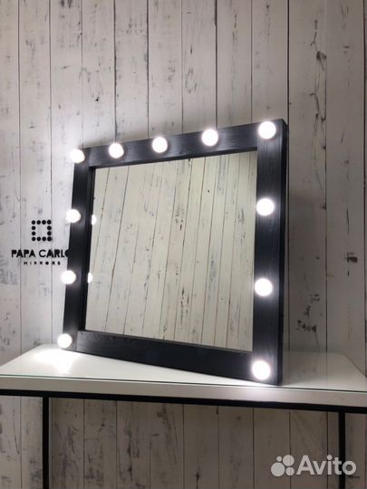 Зеркало с подсветкой настольное