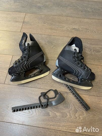 Коньки хоккейные