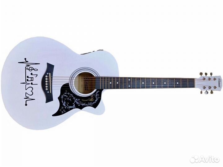 Электроакустическая гитара (новая, с царапиной)