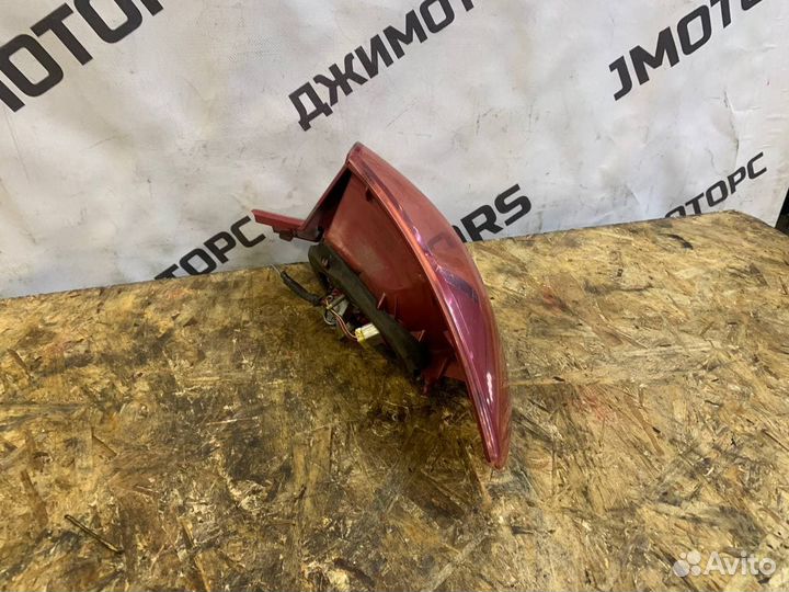 Фонарь задний левый Mazda 3 BK Хэтчбек