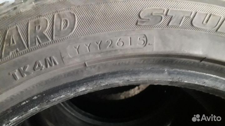 Yokohama Ice Guard Stud IG55 215/50 R17