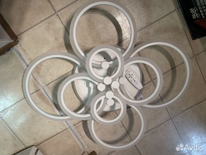 Люстра светодиодная с пультом