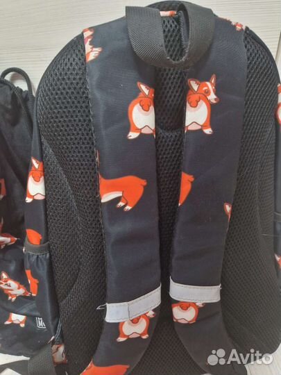 Школьный рюкзак