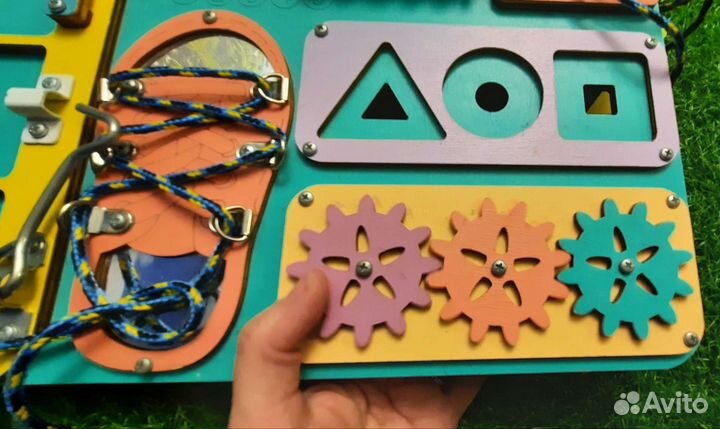 Крутой Бизиборд