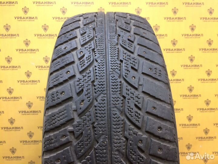 Kumho I'Zen RV Stud KC16 235/65 R17 108Q