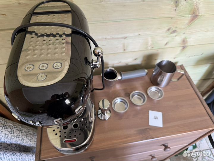 Кофеварка рожковая smeg