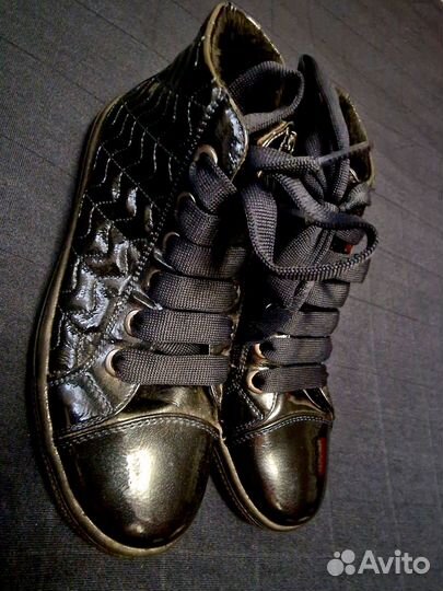 Ботинки демисезонные на девочку 35