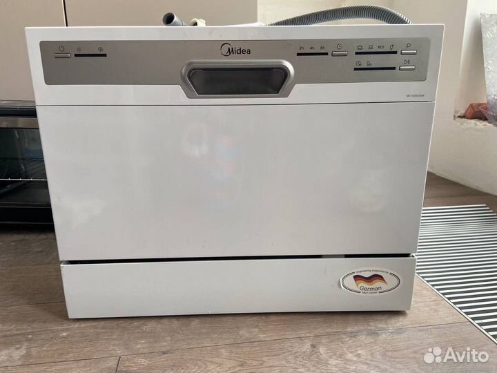 Посудомоечная машина Midea компактная mcfd55200W