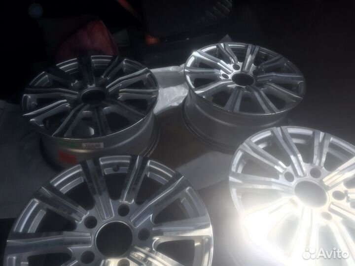 Диски toyota r18