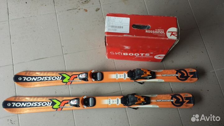 Junior лыжи и ботинки rossignol, палки и шлем