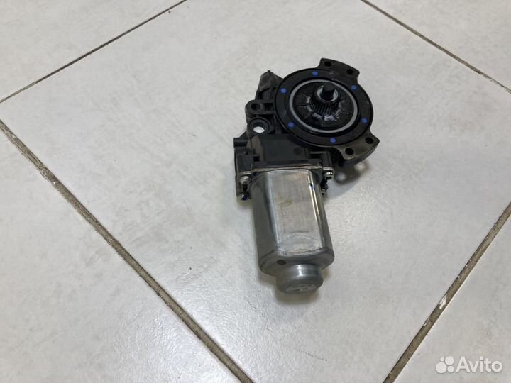 Моторчик стеклоподъемника Hyundai Elantra 4 HD 200