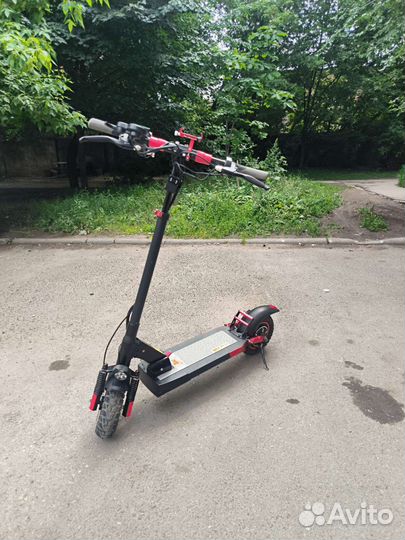 Самокат взрослый электрический бу